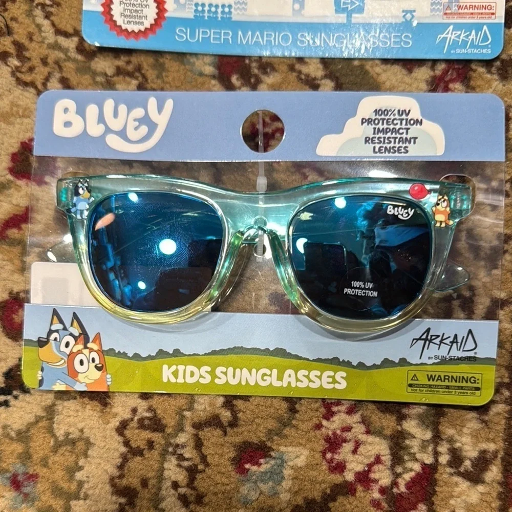 2 boys  mario and bluey Sunglasses